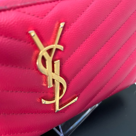 Saint Laurent Matelasse Grain de
Poudre Monogram Zip Around - Picture 10 of 16